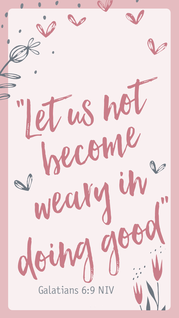 UltimateGirls_lockscreen_2