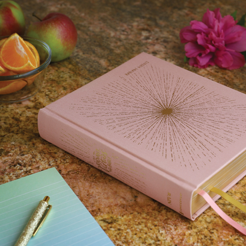 9780310456933.photo.exterior.04